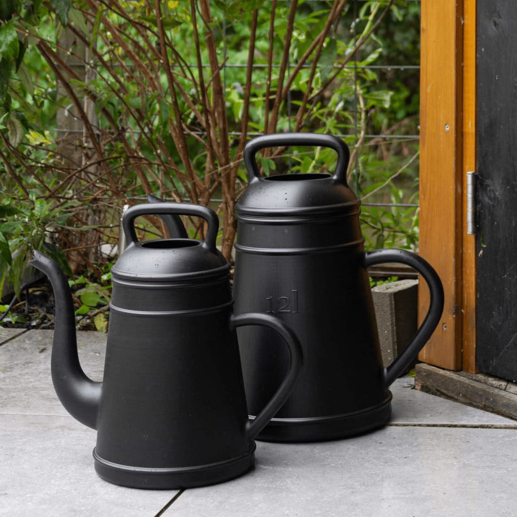 Vannkanne Xala Lungo 12 L svart