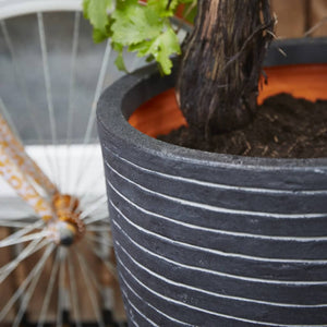 Plantevase Nature Row elegant lav 36x47 cm antrasitt KRWZ782