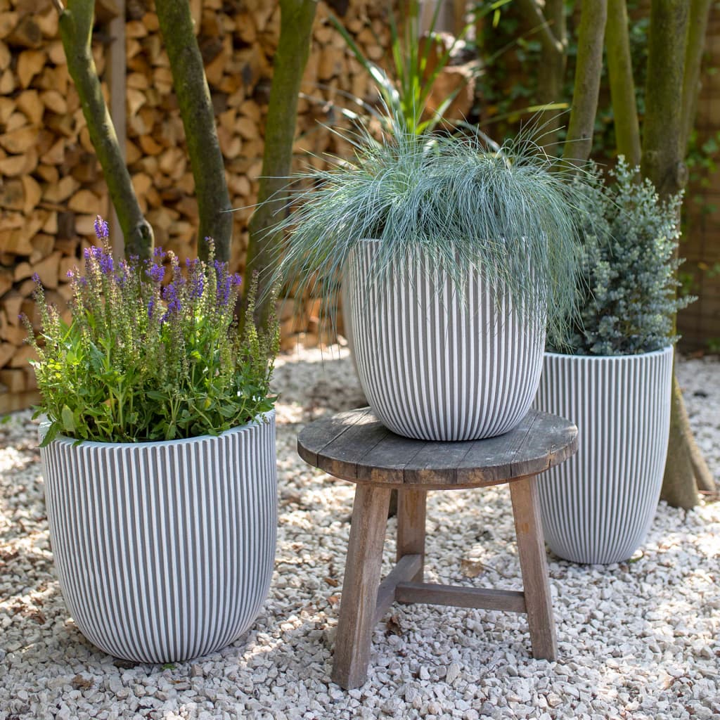 Plantekasse Groove 35x34 cm elfenben