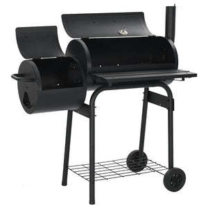 Klassisk kullgrill forskjøvet røyker