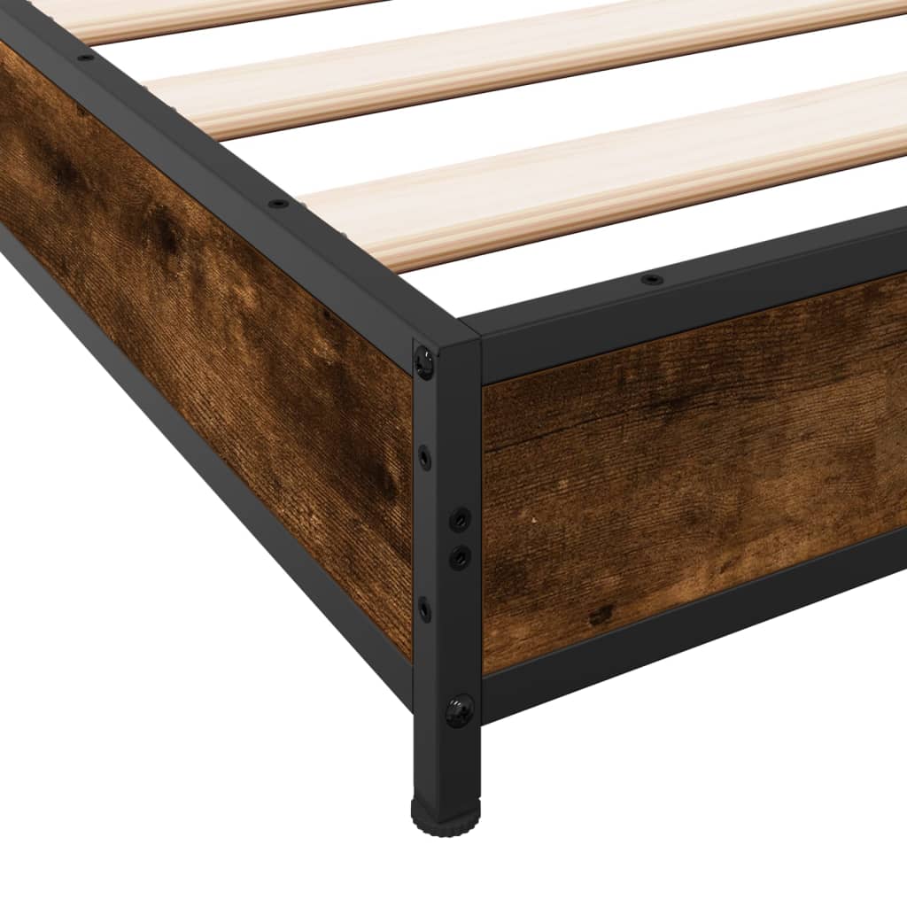 Sengeramme røkt eik 120x190 cm konstruert tre og metall