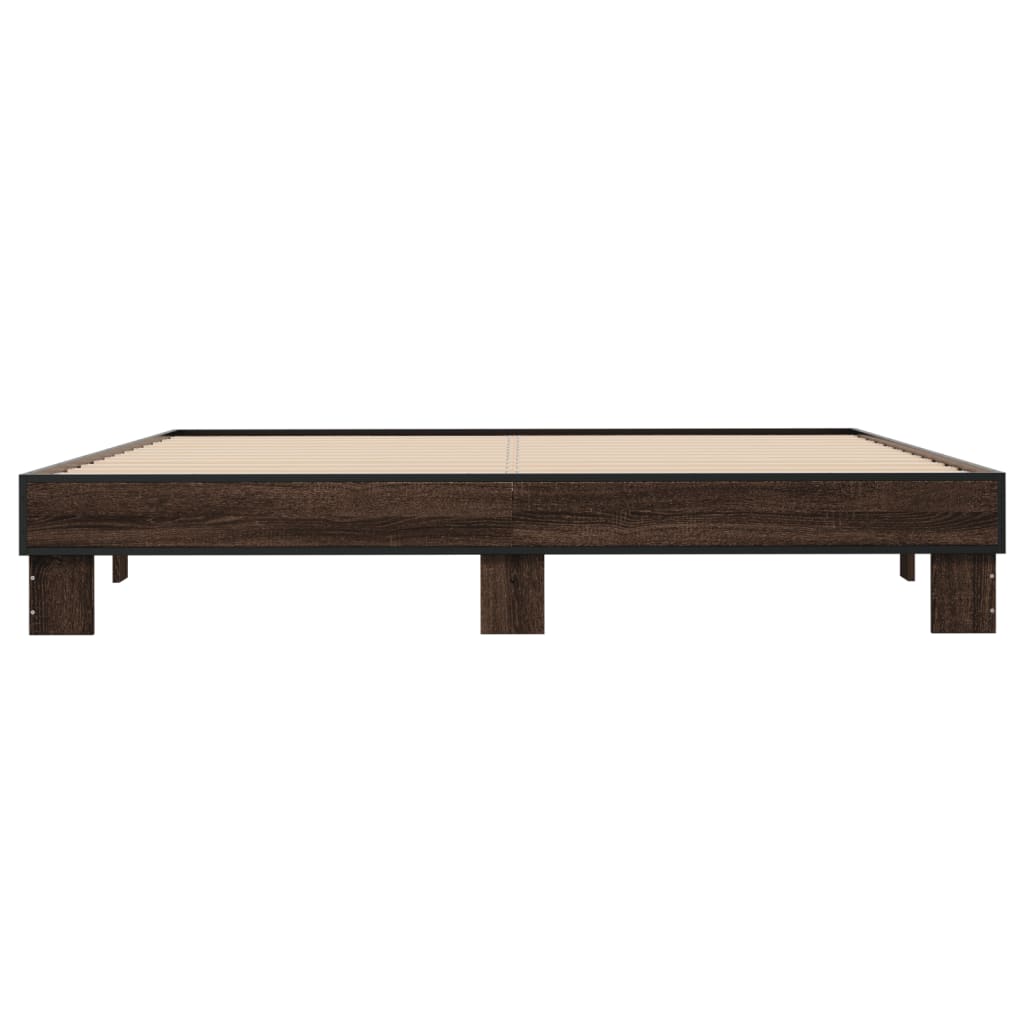 Sengeramme brun eik 200x200 cm konstruert tre og metall