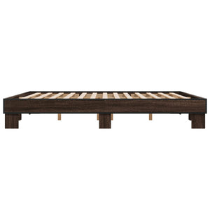 Sengeramme brun eik 200x200 cm konstruert tre og metall